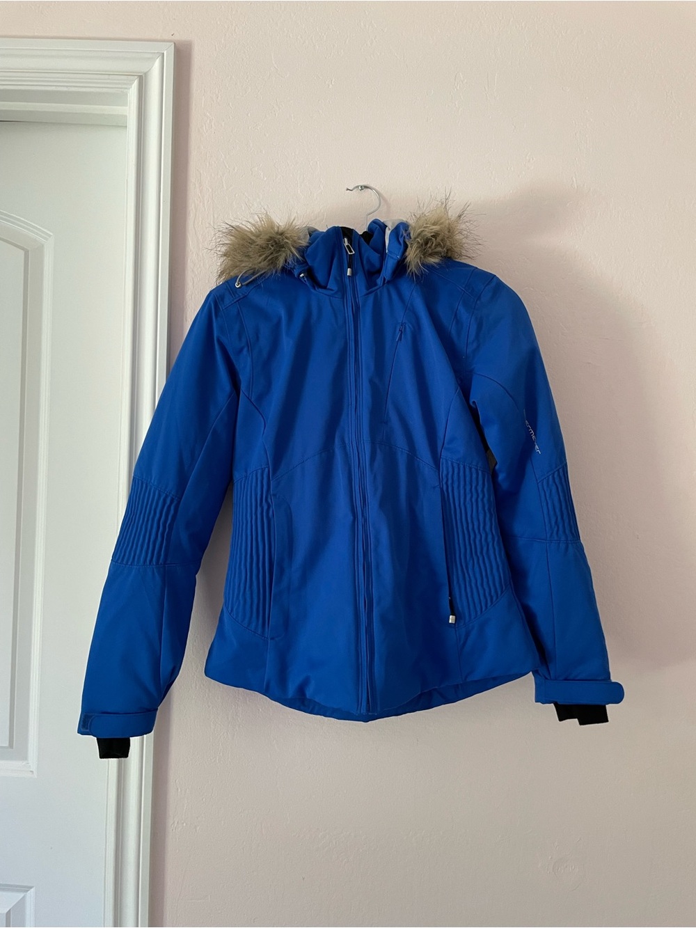Obermeyer Women's Royal Blue Hooded Puffer Jacket with Faux-Fur Trim